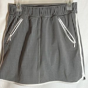Talbots woman’s Skirt short.